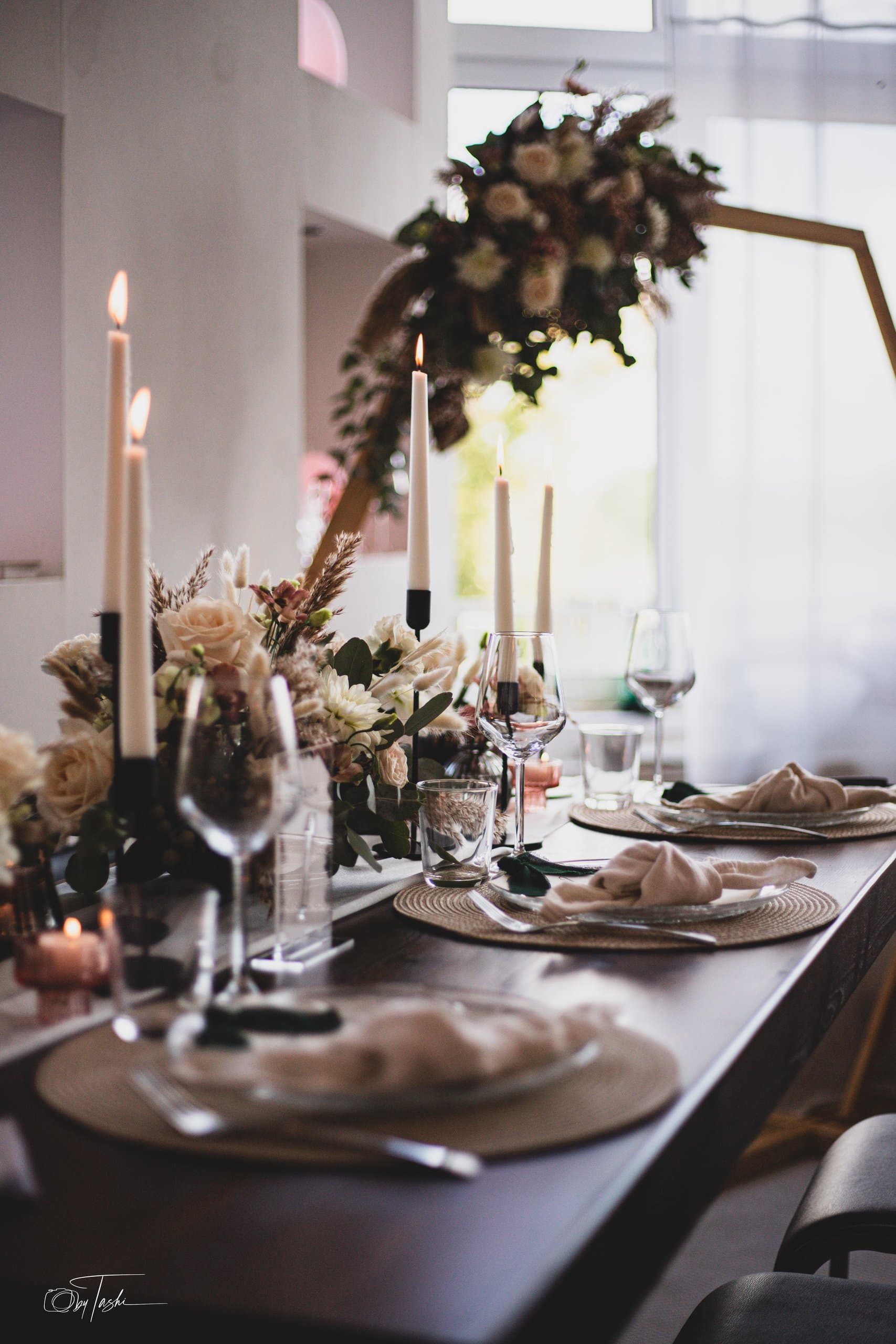 The Flower Bar — Handgebundene Sträuße